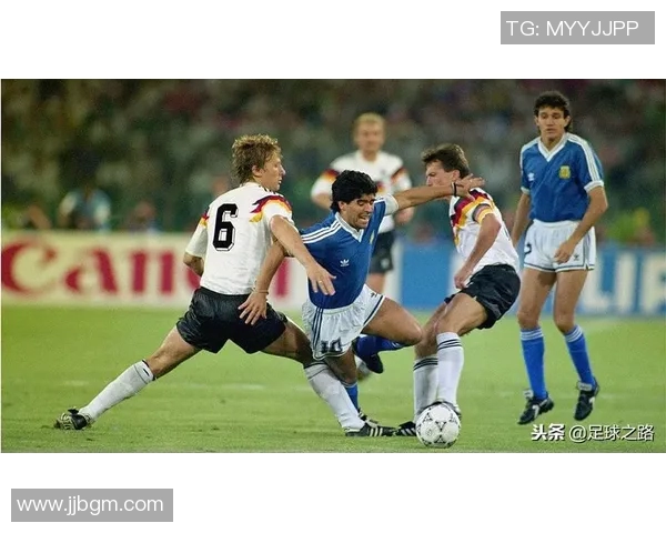 小白的足球之路：从8号球衣到世界舞台的辉煌历程