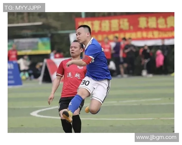 足球明星寄语球员愿你们在赛场上勇往直前创造辉煌成就与梦想