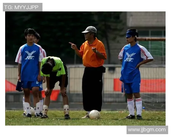 李敏专访:从绿茵场到人生舞台的足球旅程回顾与展望 李敏专访:从绿茵场到人生舞台的足球旅程回顾与展望