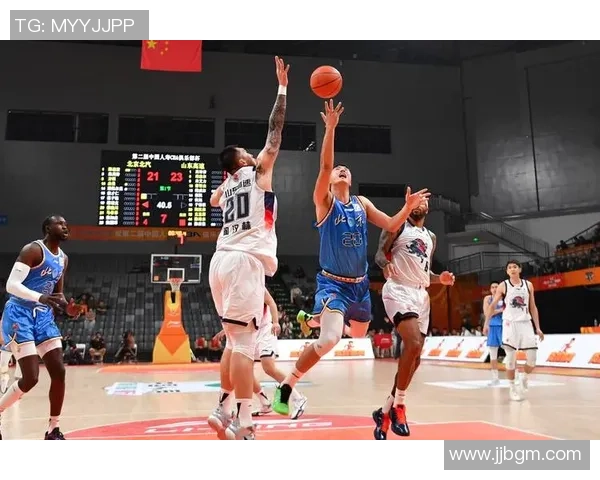 北京篮球队耐力变革引发热议球迷期待新赛季的精彩表现与突破